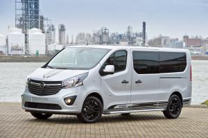 2016 Opel Vivaro Sport Combi BiTurbo LWB